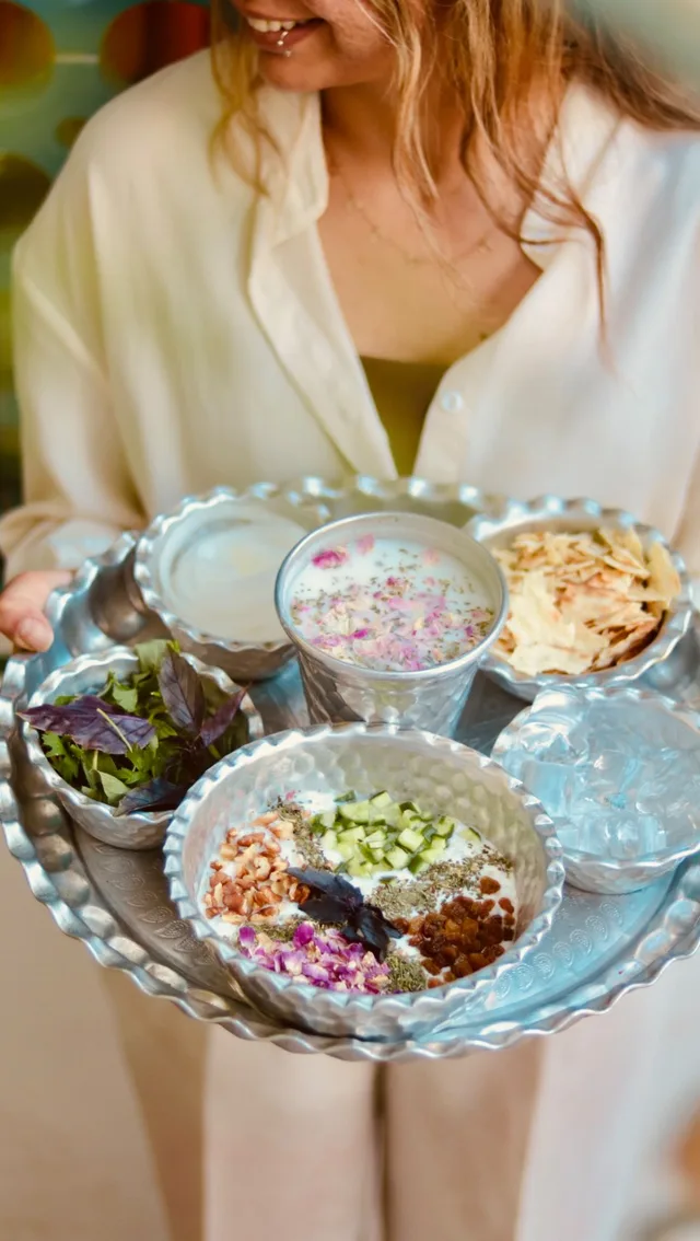 سینی غذا در عمارت فیل
