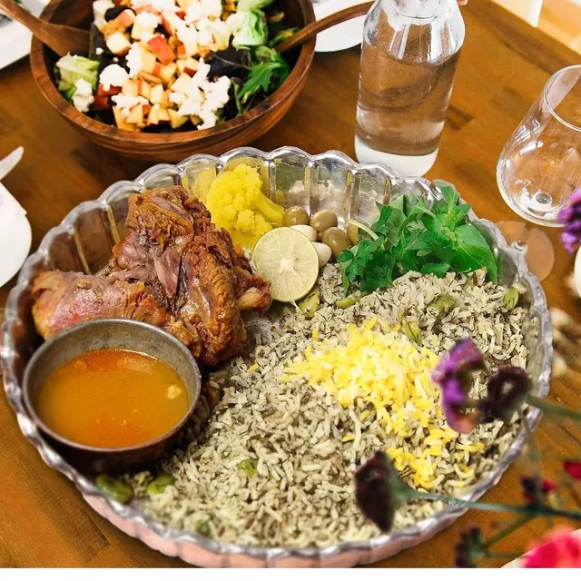 برنج و گوشت شاطر عباس