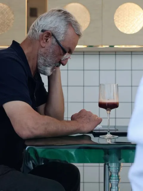 تصویر منتشرشده در حساب lobbyarea؛ کافه لابی