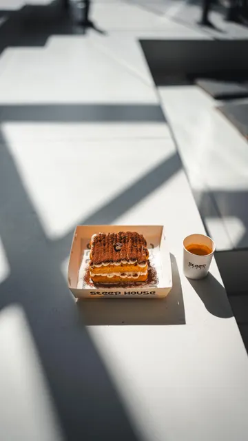 تصویر منتشرشده در حساب steephouse.cafe؛ خانه دم‌آوری
